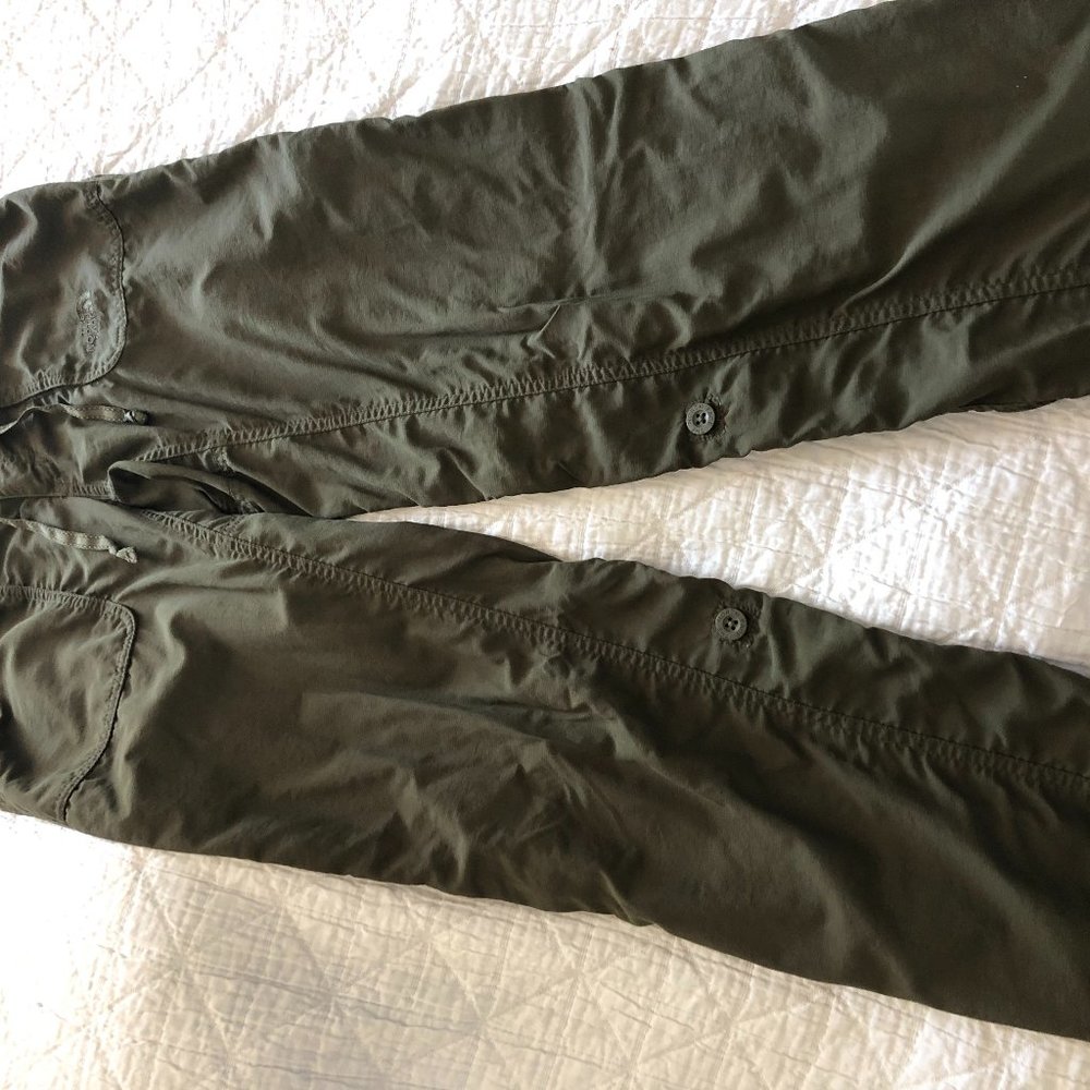 North Face khaki green hiking pants, size 8